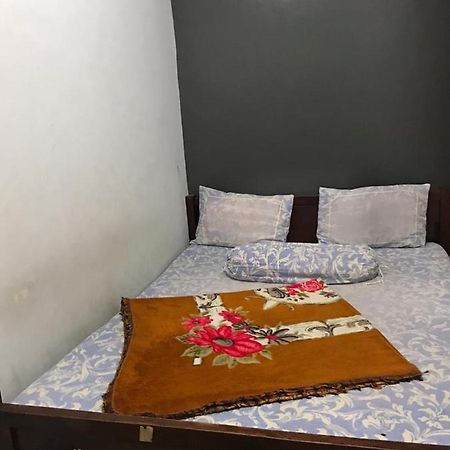 Villa & Guest House Batu Indah Luaran gambar